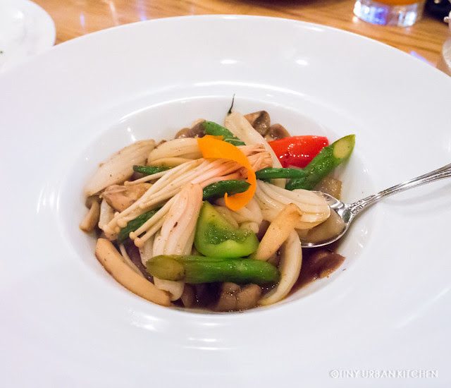Stir Fried Mushrooms and Vegetables