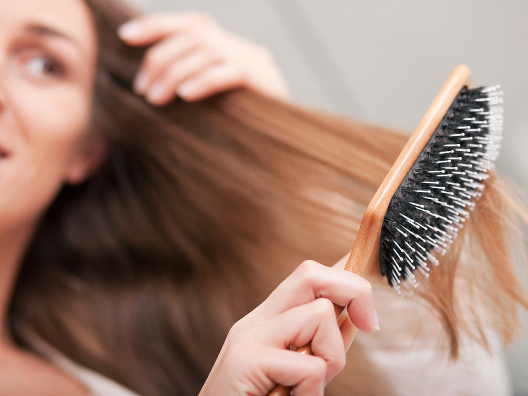 نتيجة بحث الصور عن ‪7 Bad Habits make you lose your hair‬‏