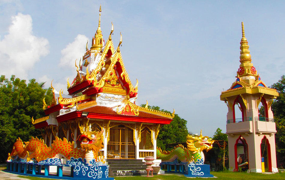 Kuil Buppharam Tarikan monumen keagamaan Foto Astro Kuil Buppharam Tarikan monumen keagamaan Foto Astro