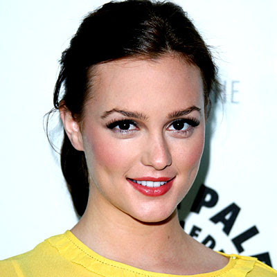 eye makeup with feathers. eye makeup looks. take your