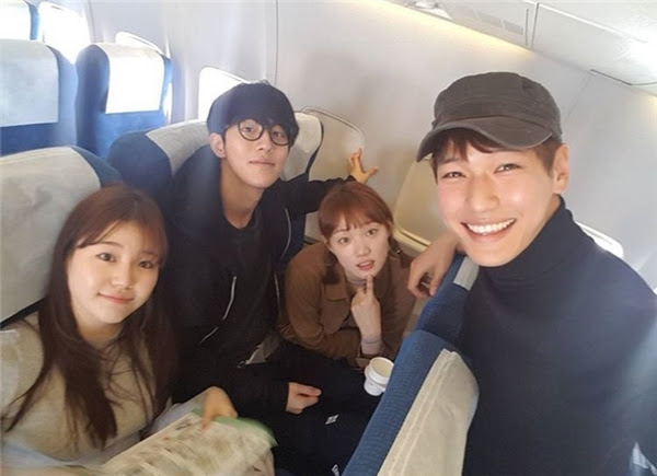  khoảnh khắc tình hình cho thấy một chân dài trung bình và Nam Kyung Joo Lee Sung Hyuk là tổ chức từ thiện đúng - Ảnh 36.er "title =" tình hình lúc này chỉ ra trung bình một đôi chân dài và Nam Kyung Joo Lee Sung Hyuk là đúng từ thiện - ảnh 36.er "rel =" lightbox "PHOTOID =" c85004b0-28ad-11e7-94dd-f5fb809058d1 "type =" ảnh "style =" max-width: 100%; "dữ liệu ban đầu =" http: / /http://ift.tt/2pWkKOh "width =" "height =" "> </div> <div class=