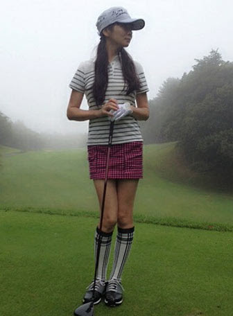 おしゃれに楽しく 春夏にピッタリなゴルフポロシャツコーデ レディースme