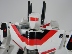 Transformers Jetfire G1 - modo robot vs Classic