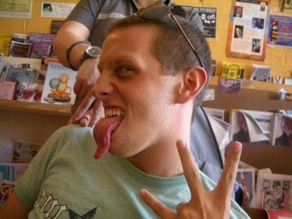 Longest tongues of the world (68 pics)