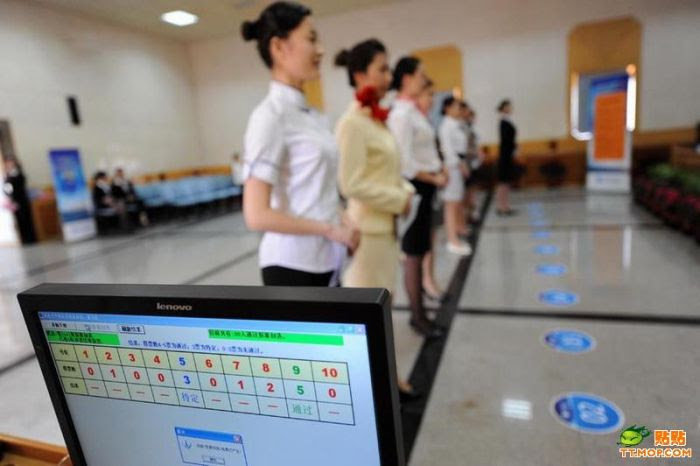 Casting for New Flight Attendants for Chinese Airlines (12 pics)