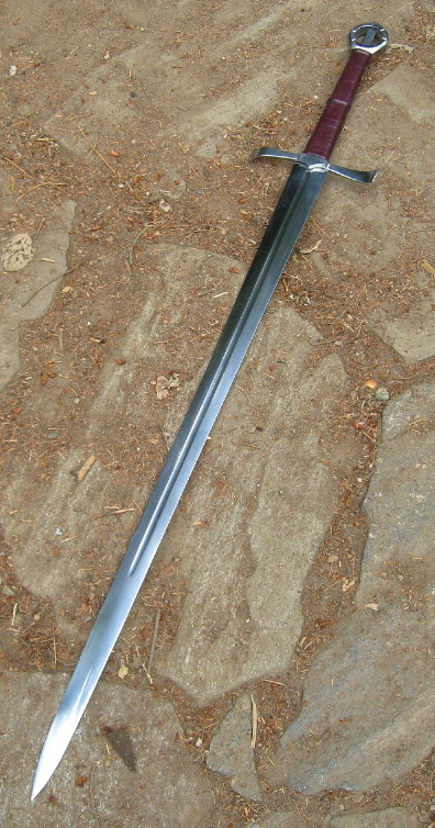 The Dark Souls Weapons The Bastard Sword A Look At The History Properties And Design Of The Ingame Weapons And Their Irl Counterparts Darksouls2