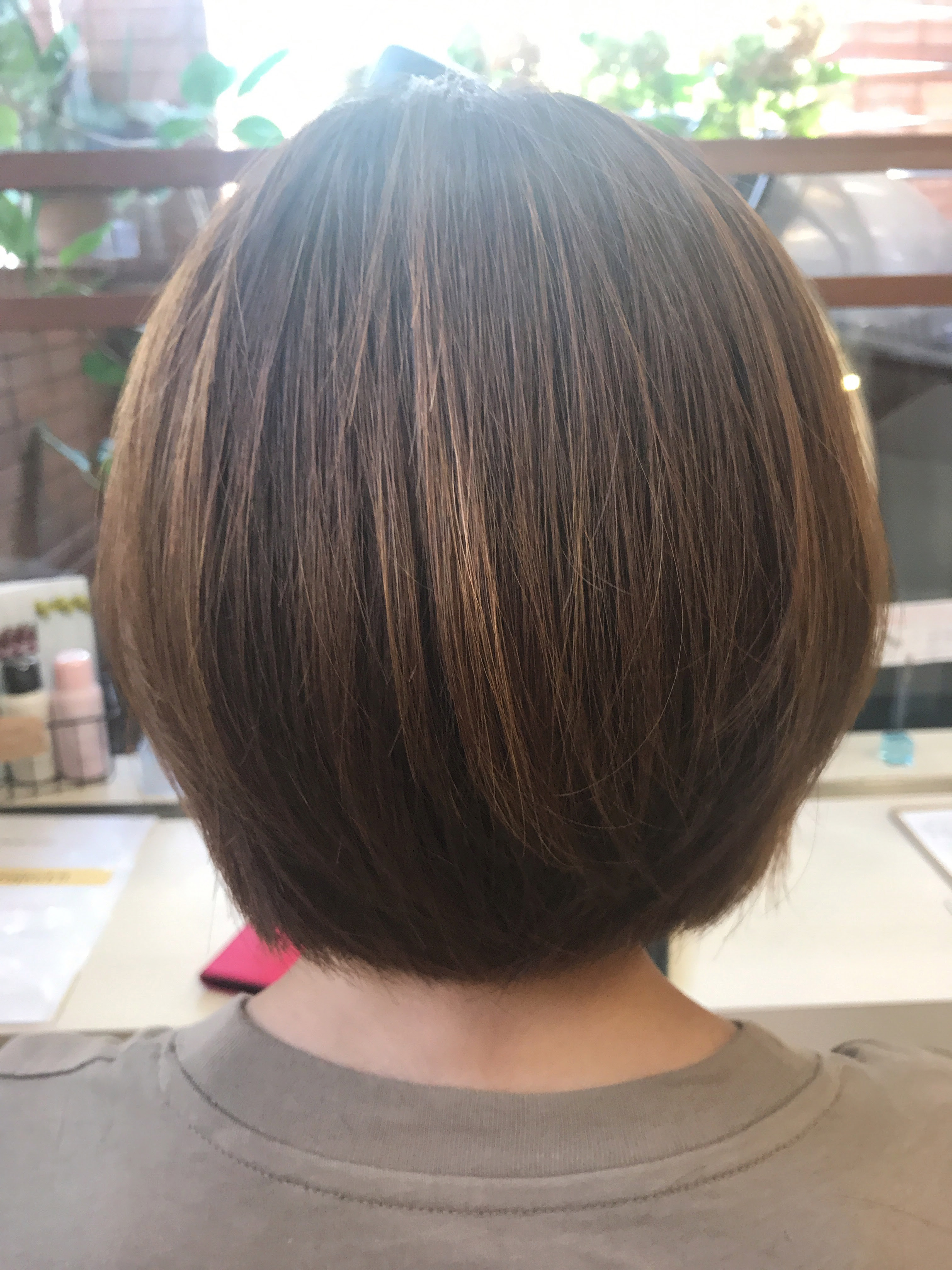 ショート ボブに縮毛矯正をしてみた