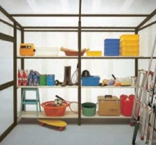 広島のがいこう屋 テラス ストックヤード 物置