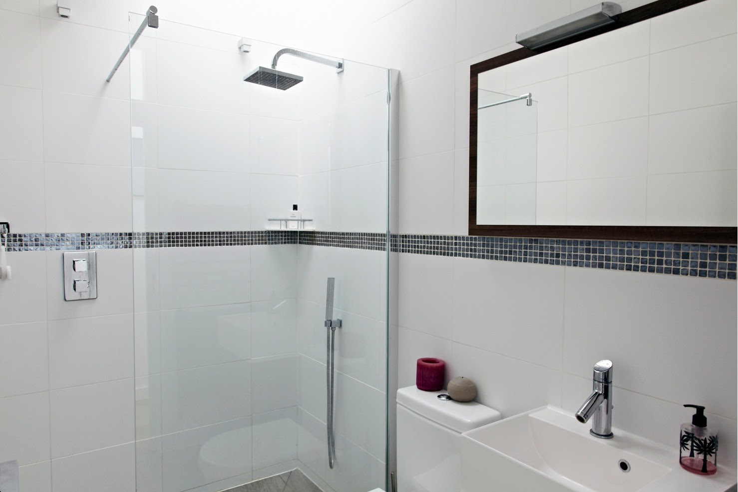 glass shower design | Interior Design Ideas.  glass shower design