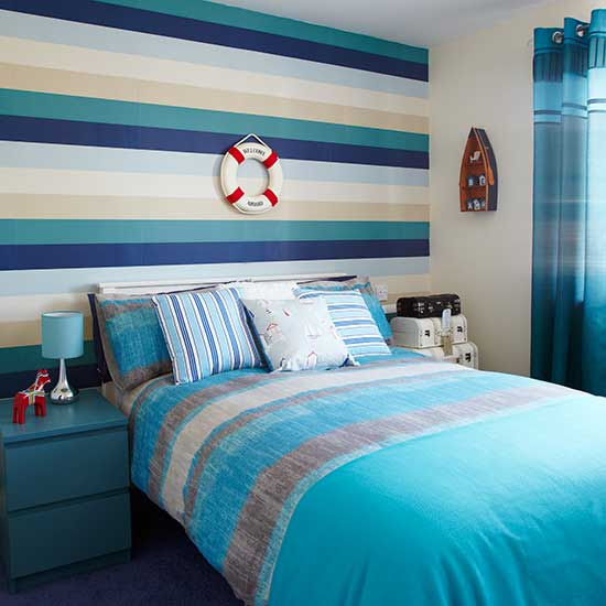 New England inspired wallpaper with blue horizontal ...