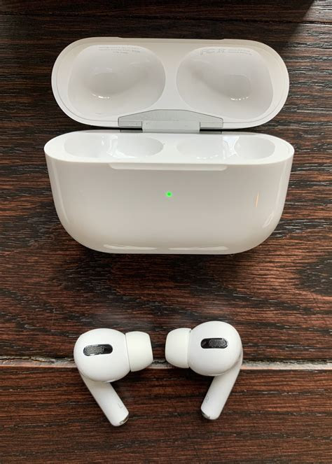 First, open the earbud charging case that came with your earbuds. SOLD: Apple Airpods Pro | Headphone Reviews and Discussion