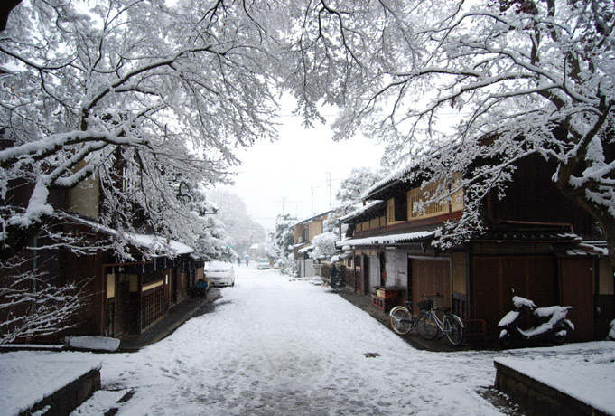 雪景色と 困った著作権侵害 京都を歩くアルバム