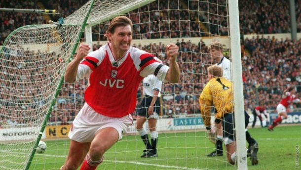 Arsenal vs Tottenham Hotspur: A History of The North ...