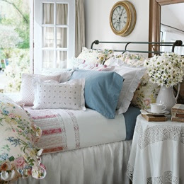 Home Decor Stores on Shabby Chic Bedroom Decorating Ideas