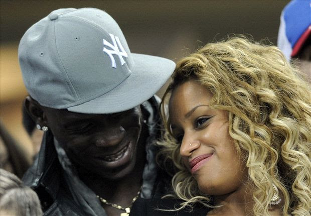 Balotelli will marry girlfriend after Brazil proposal
