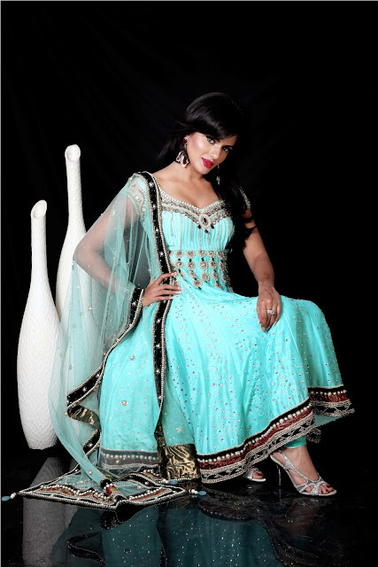 Celebrate the festival of colours with PREETI GHAI "AMYRA' collection