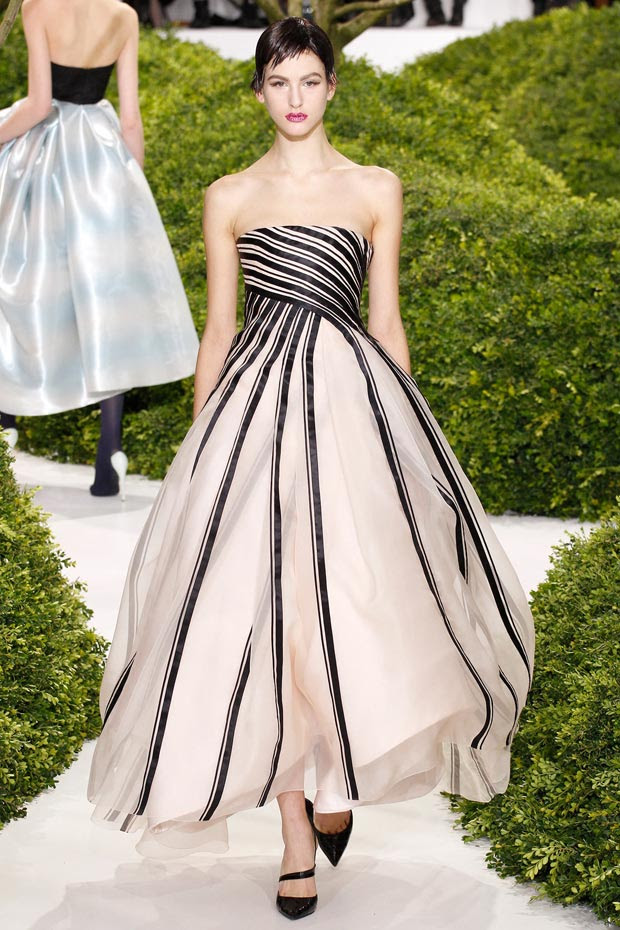 striped gown Dior Couture Spring 2013 collection