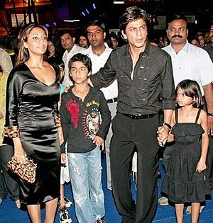 Gauri Khan and her family at the premiere of D...