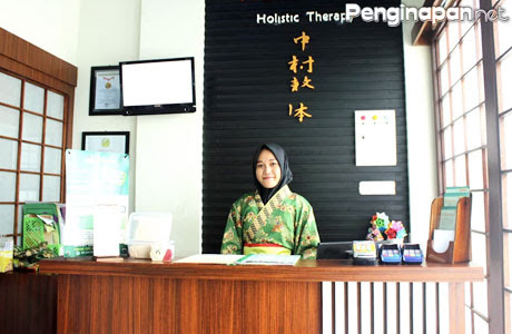 Nakamura The Healing Touch Malang Sulfat, Tawarkan Terapi 