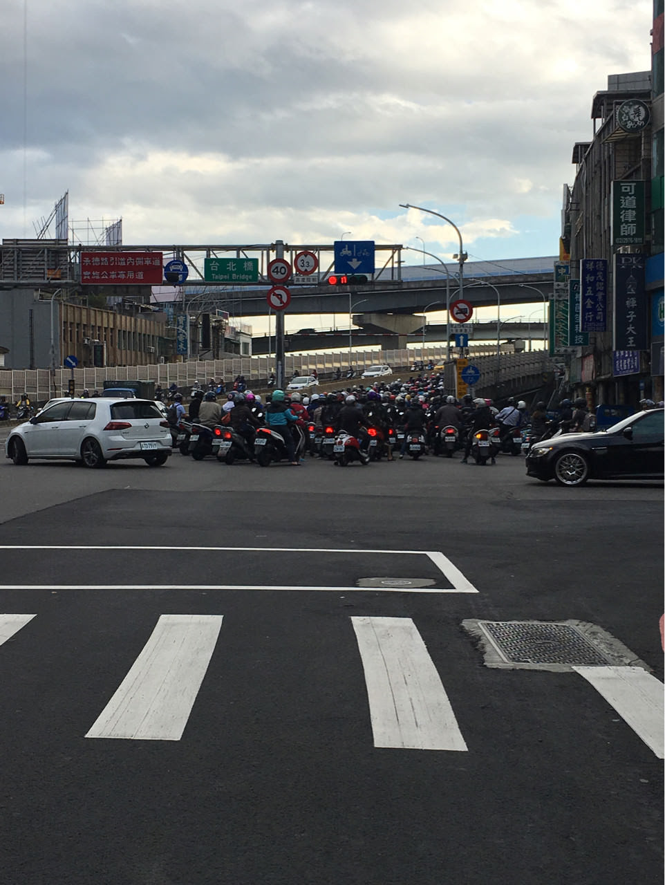爆卦 台北橋大塞車 Gossiping板 Disp s