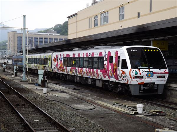 宇和海5号 予讃線アンパンマン列車 Lp145の雑記録