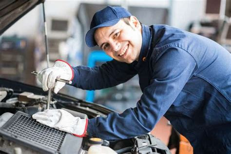 scenes secrets  auto mechanics mental floss