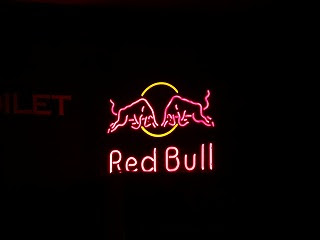 Redbull レッドブル のかっこいいマーク ジャニーズ最新情報 楽天ブログ