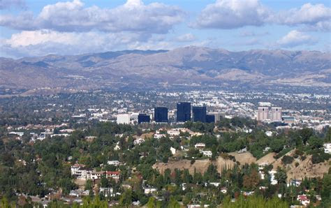 Chino hills , ca 91709. Woodland Hills (Los Angeles) - Wikipedia