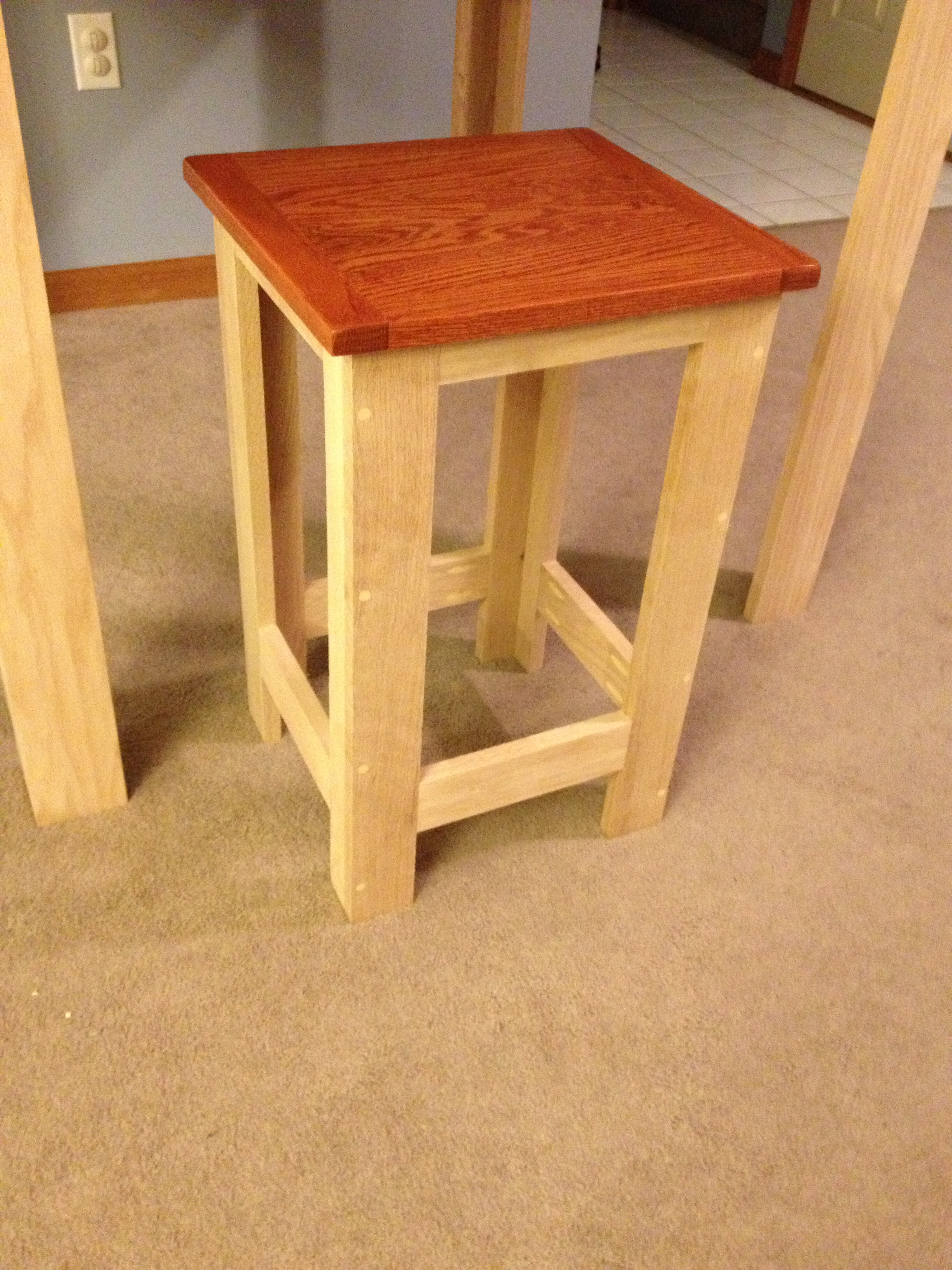 Ana White Pub table Stools - DIY Projects