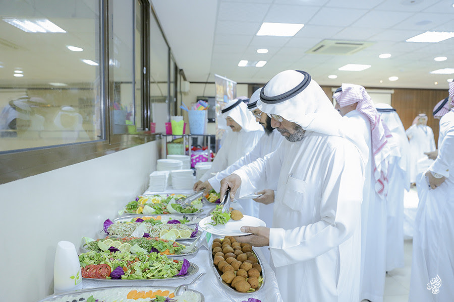 اللقاء الاول للاحتفاء بأولياء المعلمات