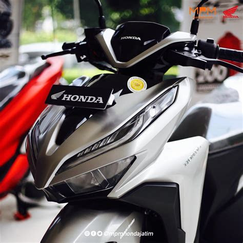 berikan layanan terbaik honda ahm raih  penghargaan