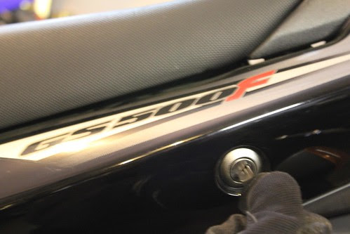 GS500 Gas Tank Removal