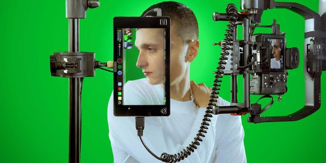 Motion Graphics (White Williams) Announces New Album, Shares New Video: Watch