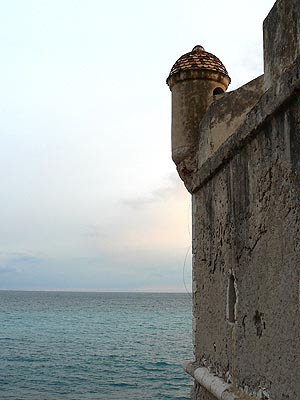 Tour musée Cocteau.jpg