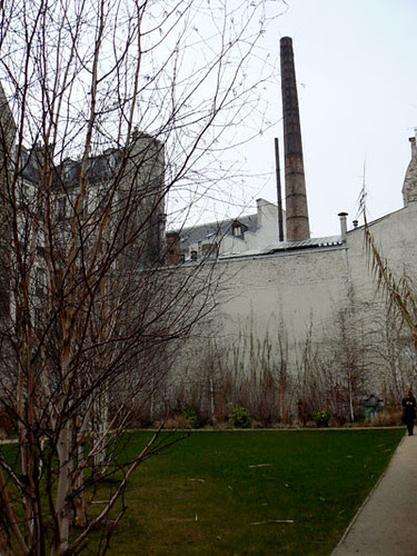jardin dans le Marais.jpg