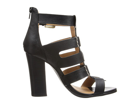 Steve Madden Quessst