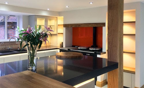 Light Grey Gloss Kitchen With Oak Worktop Offcuts Applebee's Restaurant - Handleless Grey Quartz Worktops And Solid Oak Detail Uckfield - Try our granite worktop offcuts.