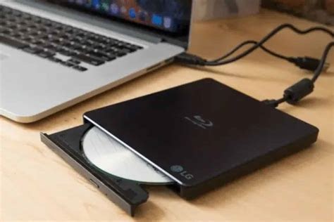 Download Manually Eject Disc From Macbook Pro
