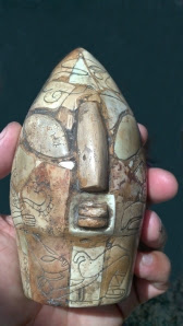 Cabeza de cono alienígena frontal