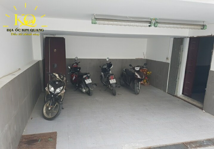 Hầm giữ xe NKKN House