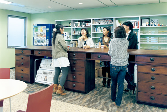 Wonderful Bar Height Collaboration Tables for Offices 580 x 390 · 224 kB · jpeg