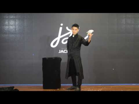 Video Jack Amyx