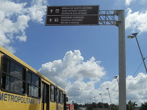 Placas turísticas trilingues serão instaladas no Recife (Foto: Empetur/Divulgação)