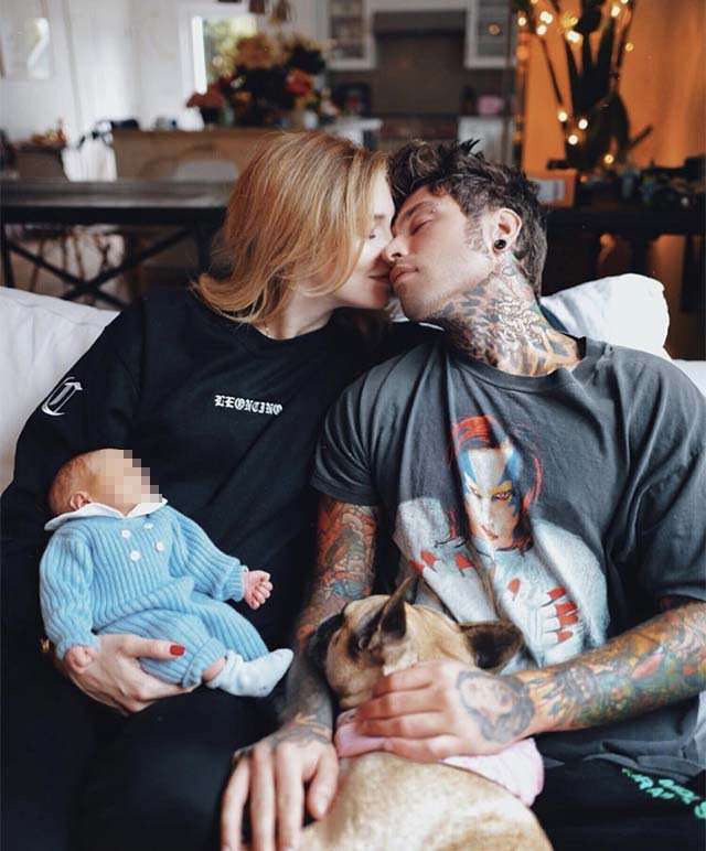 Ferragni e Fedez, dediche (con polemiche) per la prima ...