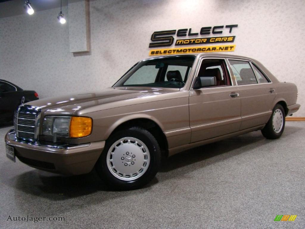 Dessert Taupe Metallic / Burgundy Mercedes-Benz S Class 560 SEL