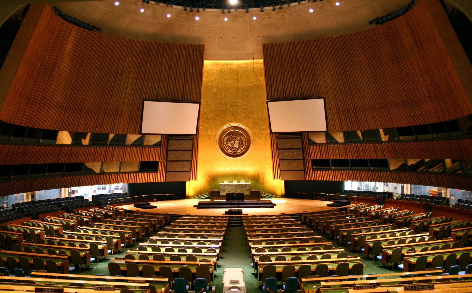 UN_General_Assembly_hall.jpg (3072×1905)