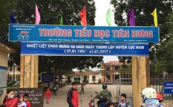 Trường tiểu học Tiên Hưng, nơi cháu bé được bố bế đi chơi. (Ảnh: Nguyễn Danh N.)