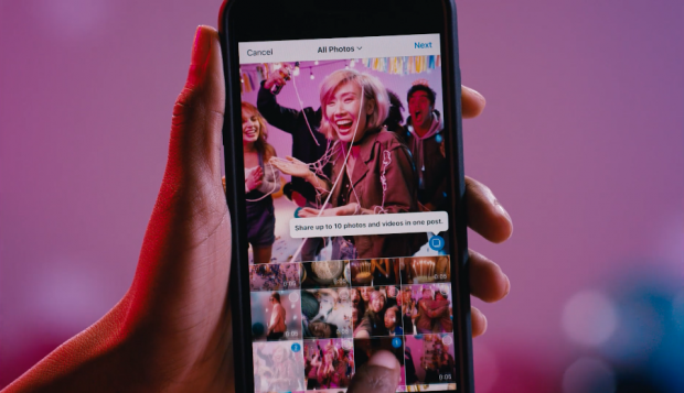 How Your Business Can Make the Most of Instagram’s New Album Feature | Hootsuite Blog