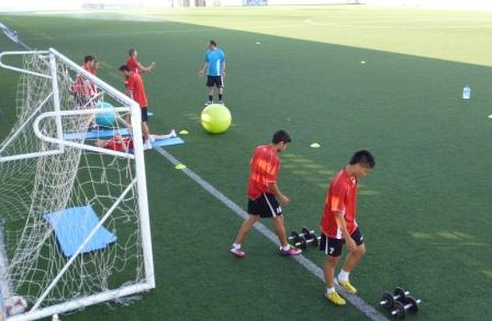 島村麗乃選手 スペイン3部チームの練習に参加 Blog De Soccer Planet