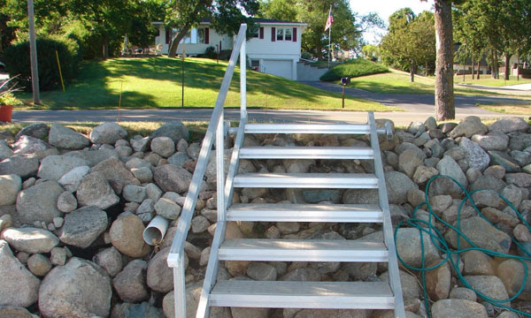 Dock Accessor   ies Gallery - Beach King Dock Lifts